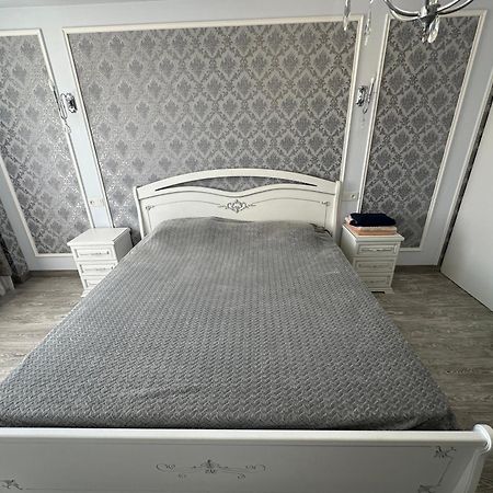 Beautiful Apartment In Yerevan) Esterno foto